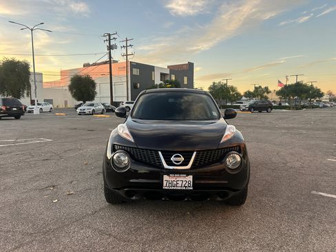 Used 2014 Nissan Juke S image 20
