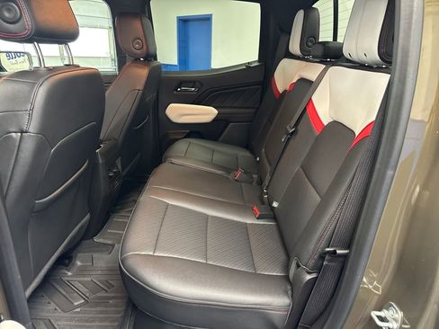 Used 2024 GMC Canyon AT4X AWD/4WD image 29