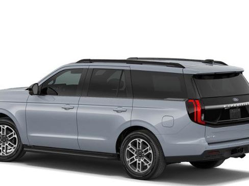 New 2026 Ford Expedition Active AWD/4WD image 18