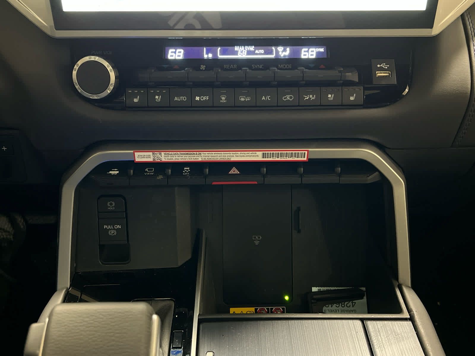 Used 2025 Toyota Sequoia Platinum AWD/4WD image 24