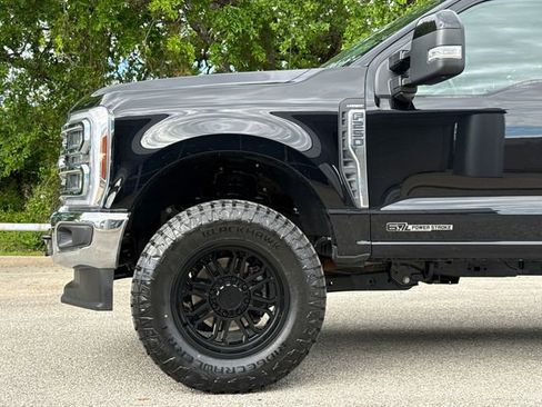 Used 2024 Ford F250 Lariat AWD/4WD image 5
