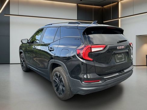 Used 2022 GMC Terrain SLE w/ Driver Convenience Package FWD image 8