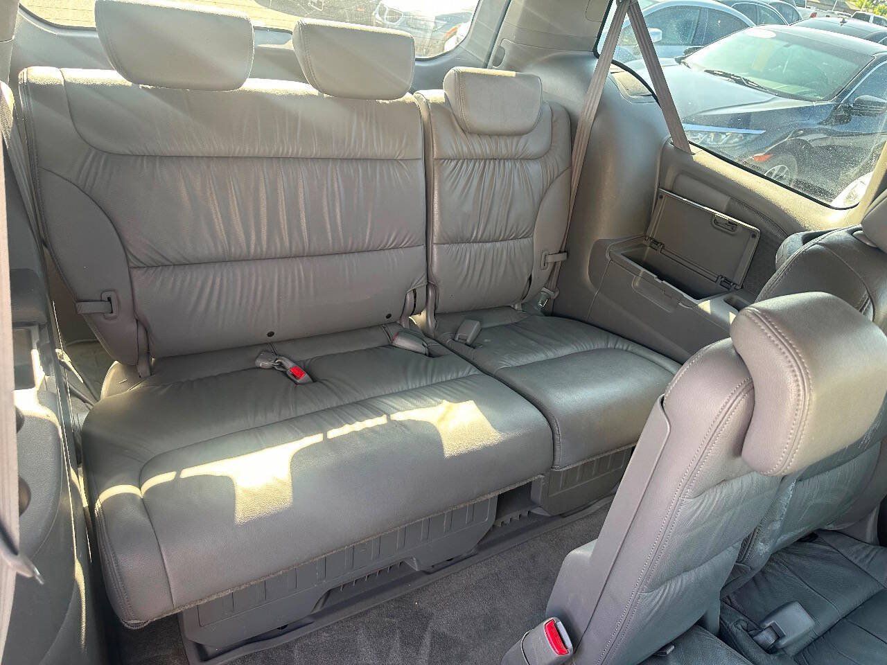 Used 2010 Honda Odyssey EX-L image 18