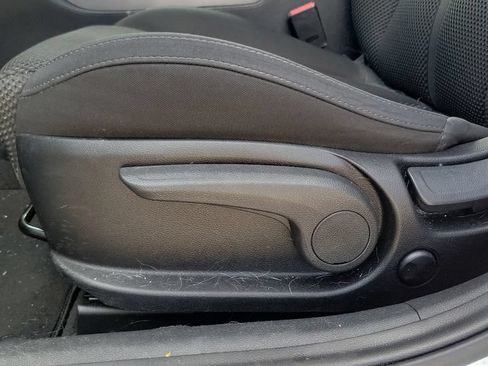 Used 2019 Kia Optima LX FWD image 16
