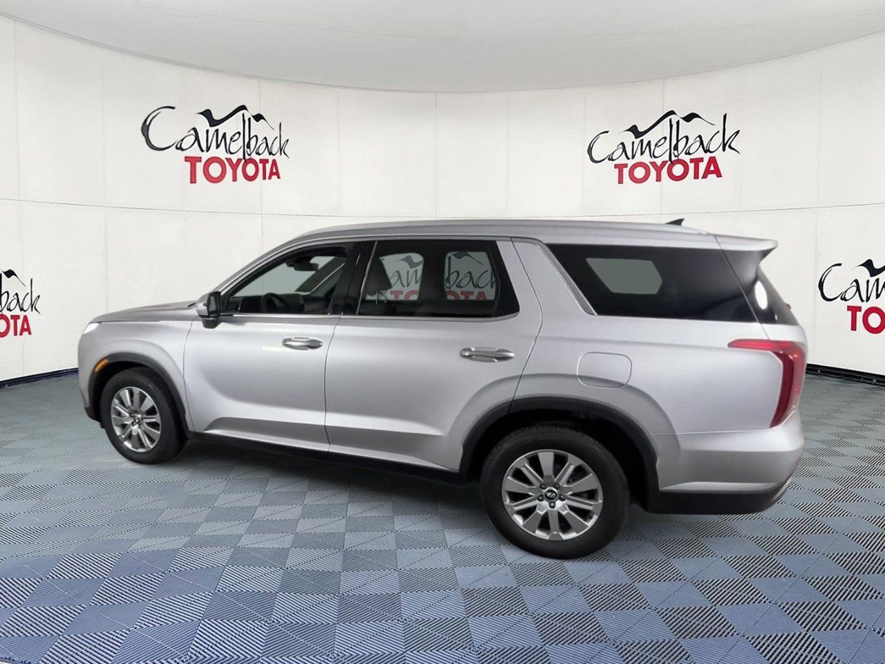 Used 2025 Hyundai Palisade SEL FWD image 8