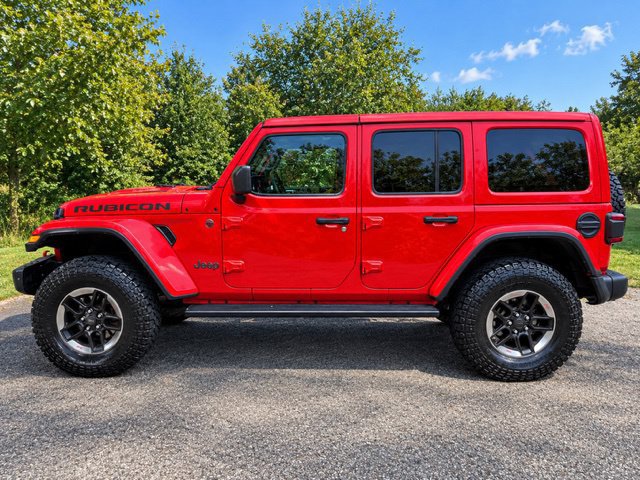 Used 2018 Jeep Wrangler Unlimited Rubicon w/ Dual Top Group AWD/4WD image 3