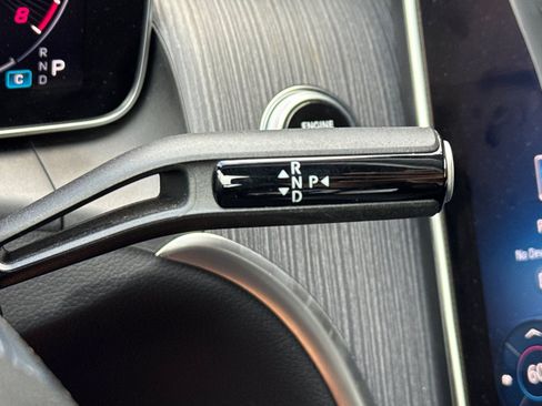 Certified 2024 Mercedes-Benz GLC 300 4MATIC image 17
