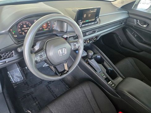 Certified 2023 Honda Accord EX image 12
