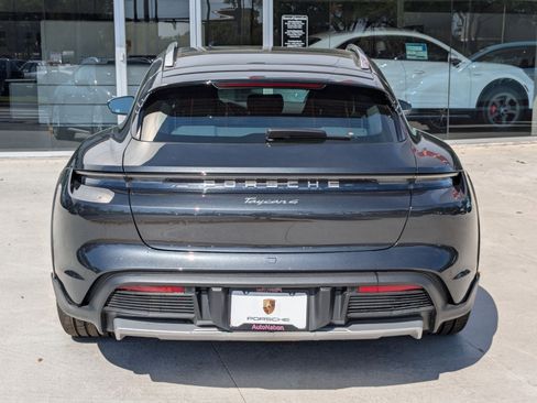 New 2024 Porsche Taycan 4 Cross Turismo AWD/4WD image 10
