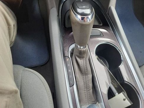 Used 2020 Chevrolet Malibu LT image 12