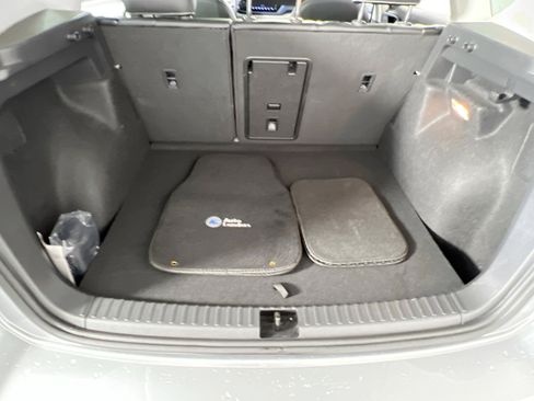 Used 2023 Volkswagen Taos SE image 25