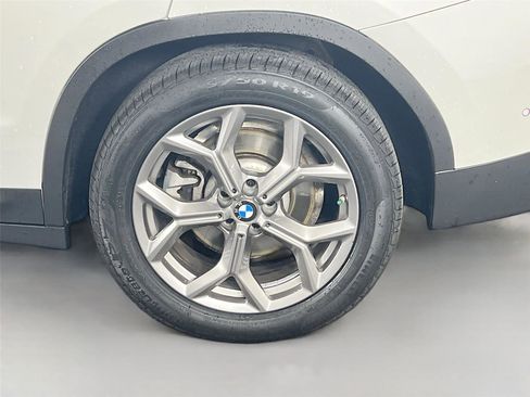 Certified 2023 BMW X3 xDrive30i w/ Premium Package w/ZPA AWD/4WD image 33