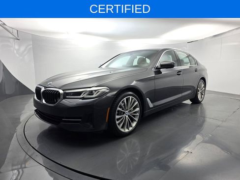Certified 2023 BMW 530i w/ Premium Package RWD image 8
