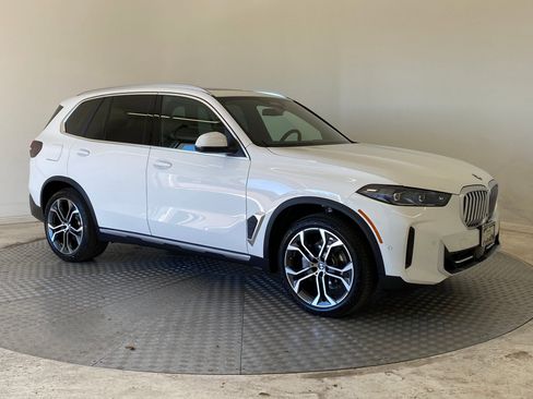 New 2026 BMW X5 xDrive40i AWD/4WD image 7