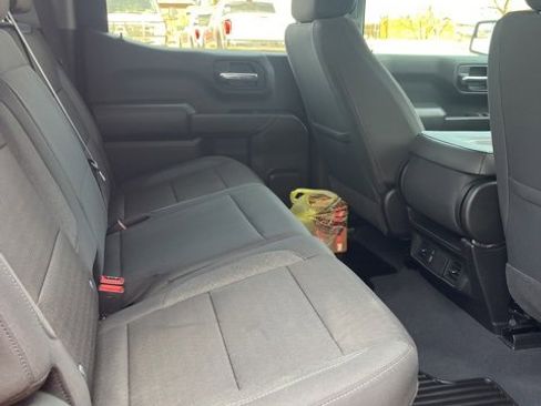 Used 2025 Chevrolet Silverado 1500 Custom Trail Boss w/ Turbomax Blackout Package image 9