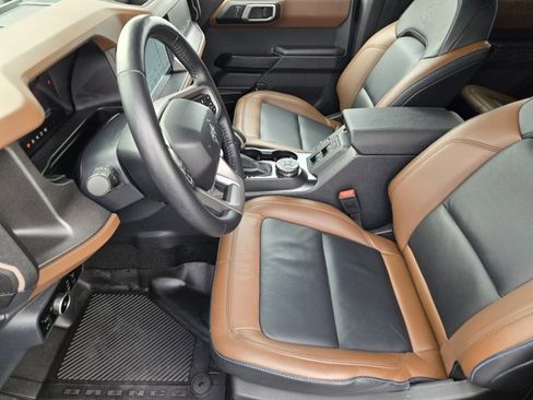 Certified 2024 Ford Bronco Outer Banks image 3