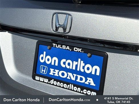 Used 2022 Honda HR-V Sport image 8