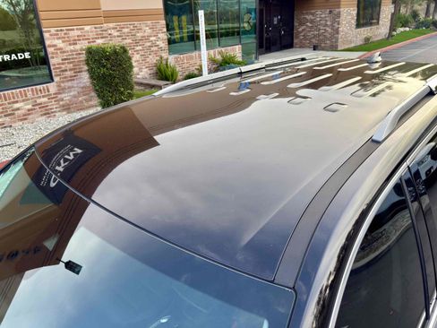 Used 2018 Chevrolet Traverse Premier w/ LPO, Black Accent Package image 14