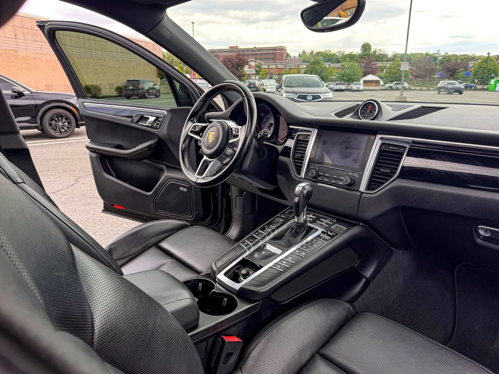 Used 2017 Porsche Macan S AWD/4WD image 17