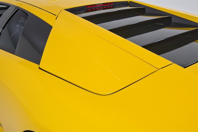 Used 2006 Lamborghini Murcielago Coupe AWD/4WD image 45
