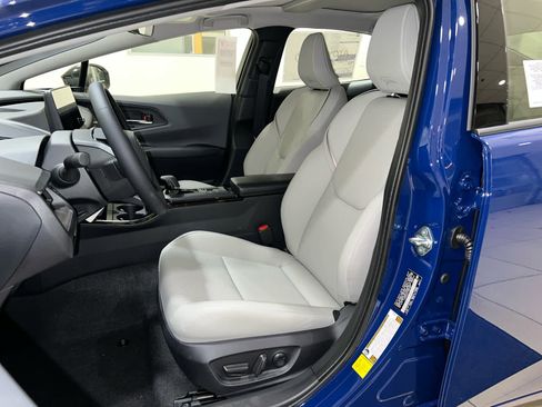 New 2026 Toyota Prius XLE image 14