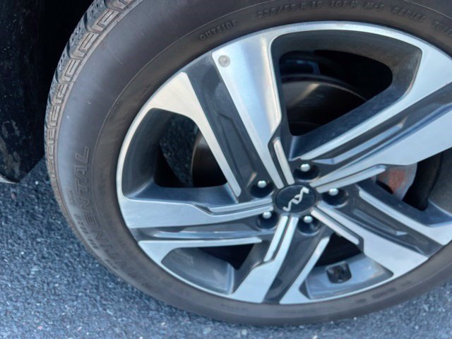 Certified 2023 Kia Sorento EX AWD/4WD image 27