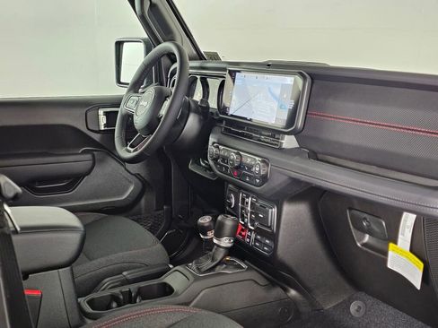 New 2026 Jeep Wrangler Unlimited Rubicon AWD/4WD image 39
