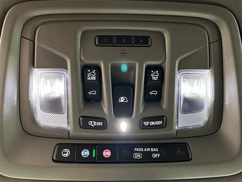 Used 2024 GMC Sierra 1500 Elevation w/ Elevation Premium Package AWD/4WD image 41
