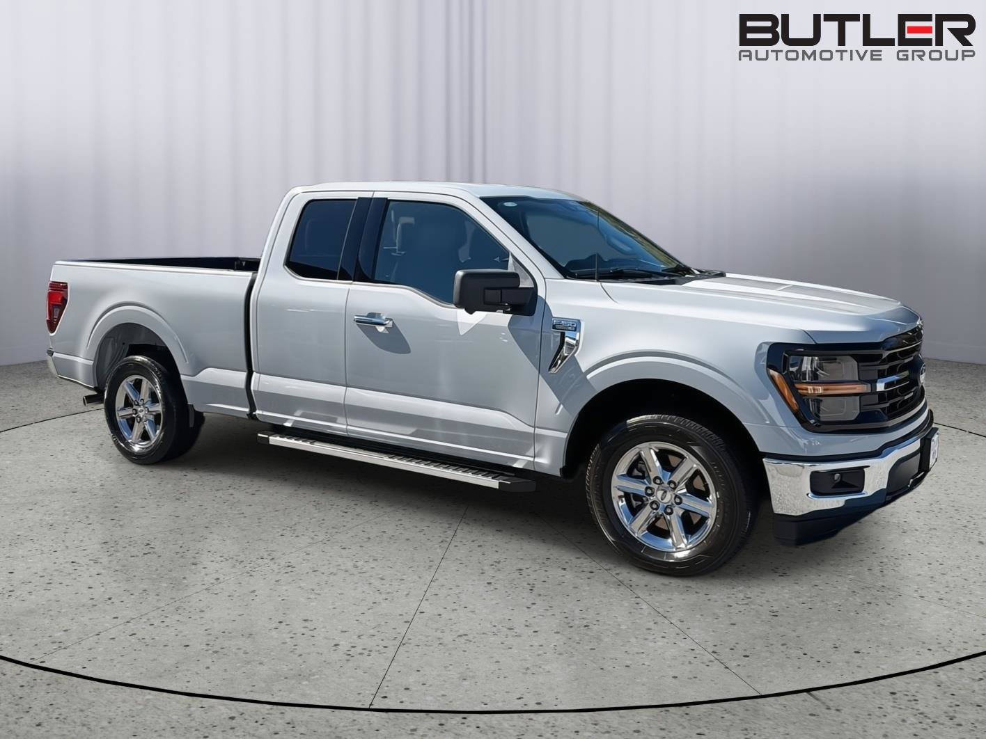 Certified 2024 Ford F150 XLT w/ Mobile Office Package RWD image 7