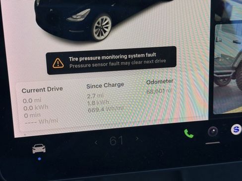 Used 2021 Tesla Model 3 Standard Range Plus image 18