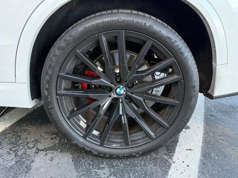 Used 2024 BMW X5 xDrive40i w/ M Sport Package image 16