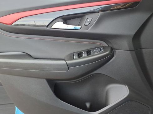 Used 2024 Chevrolet TrailBlazer RS w/ Driver Confidence Package image 18