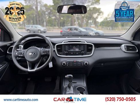 Used 2016 Kia Sorento FWD image 9