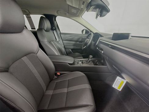 Used 2025 MAZDA CX-50 AWD 2.5 S w/ Weather Package image 41