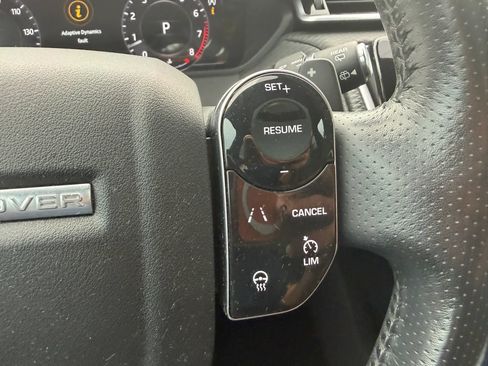 Used 2018 Land Rover Range Rover Velar S AWD/4WD image 22