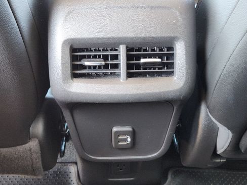 Used 2023 GMC Terrain Denali AWD/4WD image 32