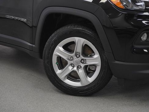 Certified 2023 Jeep Compass Latitude image 5