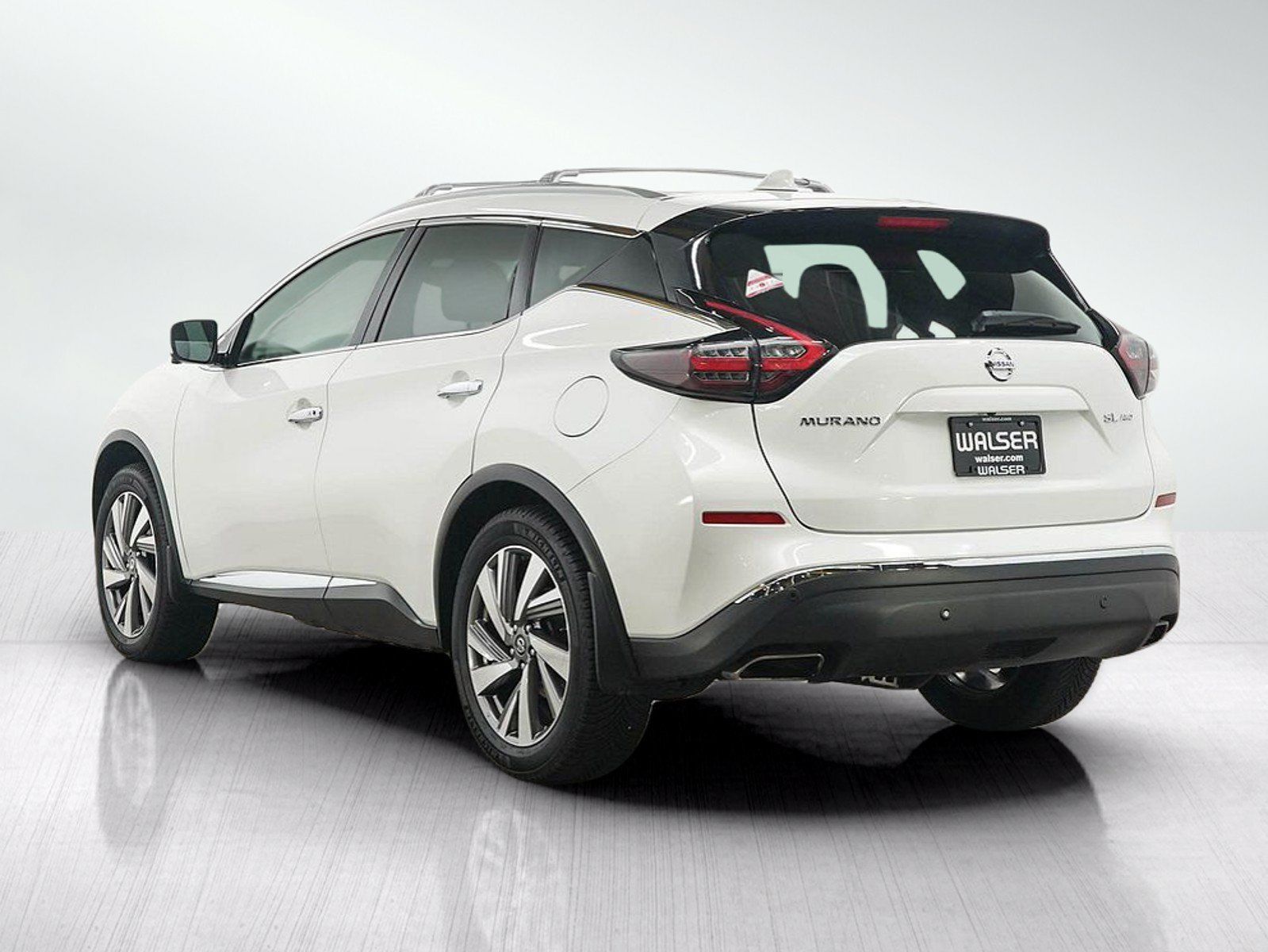 Used 2019 Nissan Murano SL w/ Cargo Package AWD/4WD image 3