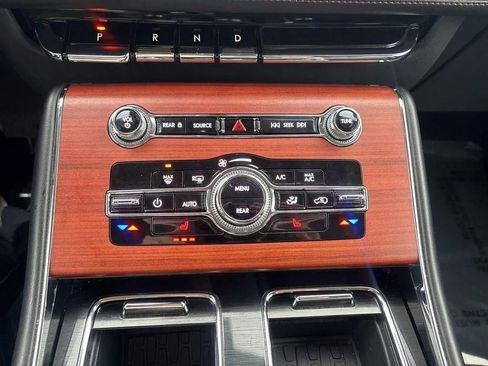 Used 2024 Lincoln Aviator Reserve image 29