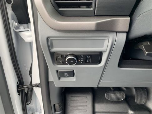 New 2025 Ford F150 XLT w/ Equipment Group 301A Standard image 28