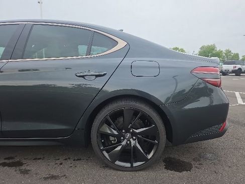 Used 2023 Genesis G70 2.0T w/ Sport Prestige Package RWD image 12