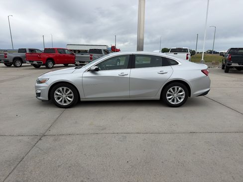 Used 2020 Chevrolet Malibu LT w/ Fleet LT Safety Plus Package FWD image 2