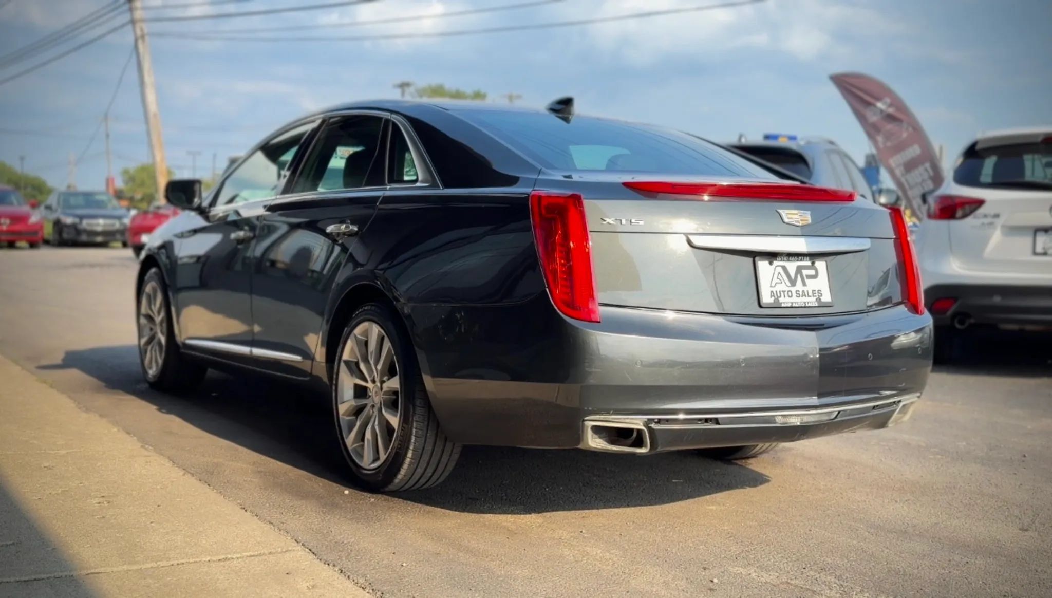 Used 2015 Cadillac XTS Luxury AWD/4WD image 4