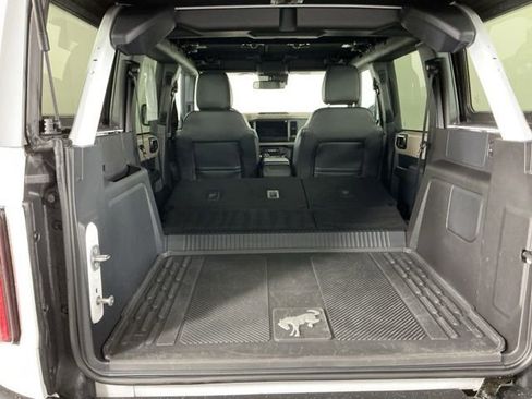 Used 2024 Ford Bronco Wildtrak AWD/4WD image 31