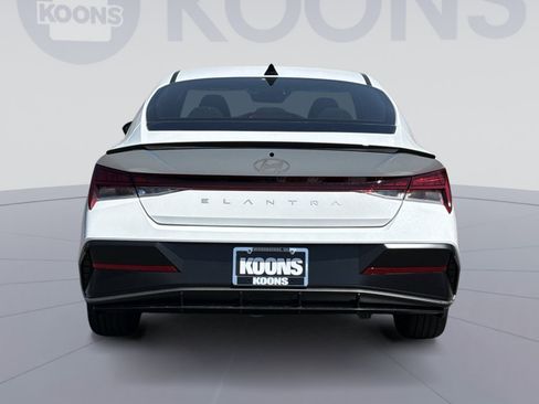 New 2026 Hyundai Elantra SEL Sport Premium FWD image 5