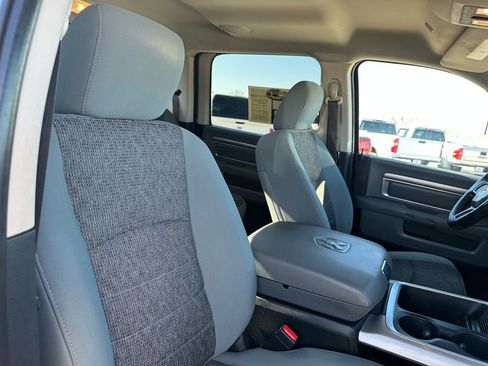 Used 2017 RAM 2500 Big Horn image 17
