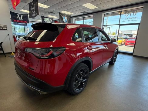 Used 2023 Honda HR-V Sport image 13