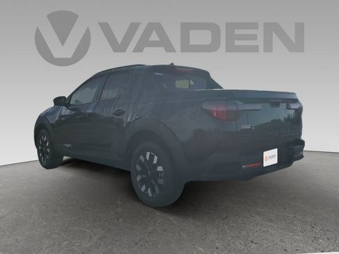 New 2025 Hyundai Santa Cruz SEL image 3
