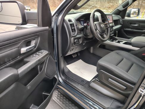 New 2026 RAM 1500 Express image 14