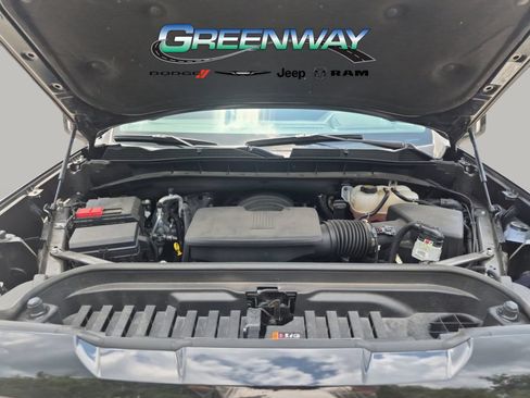 Used 2025 GMC Sierra 1500 Elevation w/ Elevation Premium Package AWD/4WD image 6